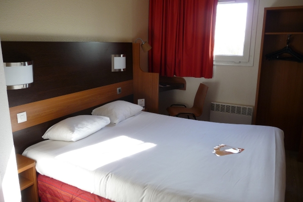 Hotel F1 #on the road Maurepas